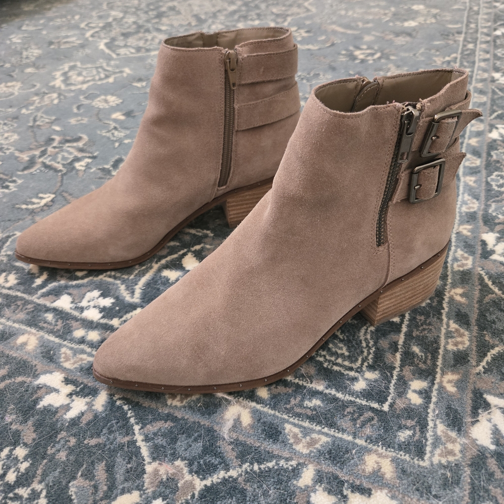 Women's Tan Ankle Boots